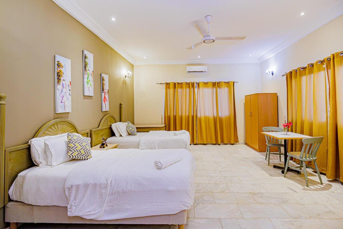 Ocean Villa Heights Brufut Εξωτερικό φωτογραφία